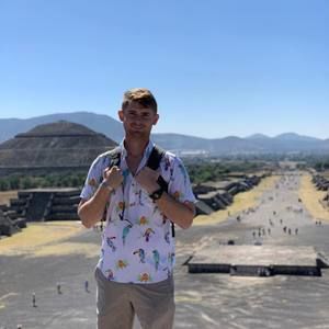 Meet your Posher, Neil